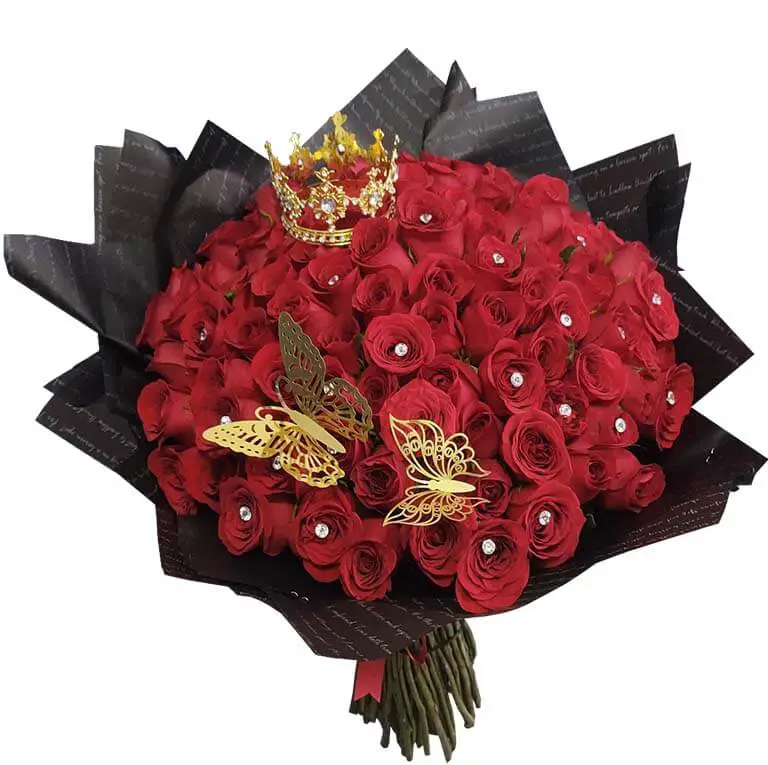 ramo buchon de 100 rosas Florería en Veracruz y Boca del Río: ¡Envío a domicilio! Encuentra las mejores flores y arreglos florales para cualquier ocasión